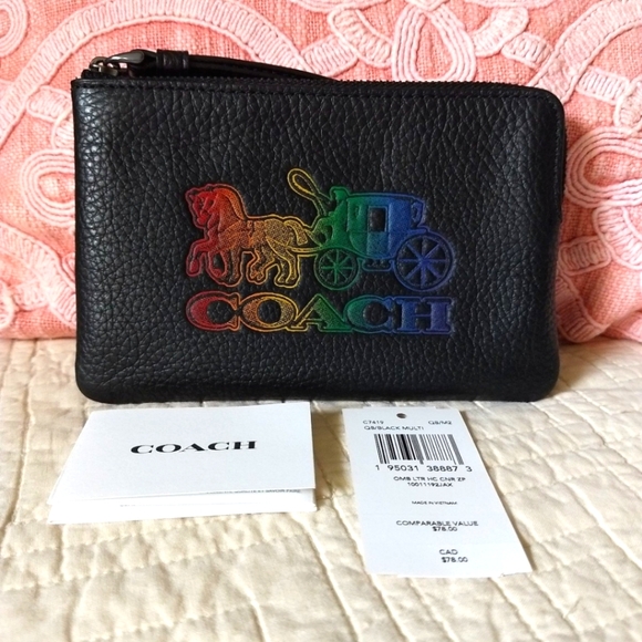 NWT Limited Edition Coach Black Corner Zip Wristlet W/ Rainbow Horse & Carriage - Picture 1 of 10